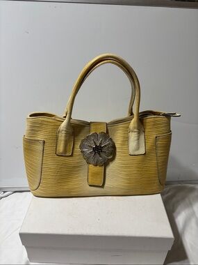Barbara Milano snake embossed satchel. Made in Italy. EUC